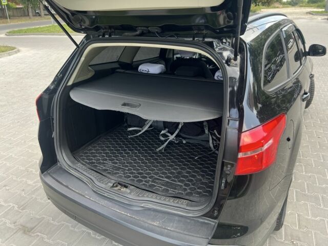 Черный Форд Фокус, объемом двигателя 1.5 л и пробегом 206 тыс. км за 6000 $, фото 7 на Automoto.ua