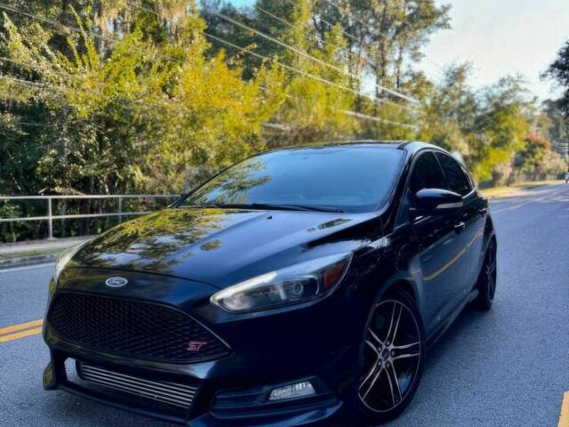 Черный Форд Фокус, объемом двигателя 2 л и пробегом 73 тыс. км за 6900 $, фото 2 на Automoto.ua