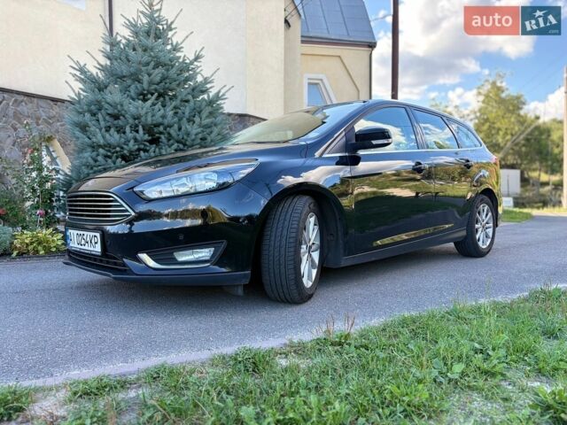 Чорний Форд Фокус, об'ємом двигуна 2 л та пробігом 306 тис. км за 9700 $, фото 2 на Automoto.ua