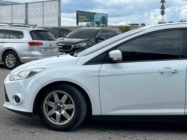 Черный Форд Фокус, объемом двигателя 2.5 л и пробегом 263 тыс. км за 5880 $, фото 10 на Automoto.ua