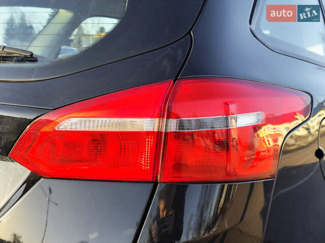 Черный Форд Фокус, объемом двигателя 1.5 л и пробегом 220 тыс. км за 9800 $, фото 19 на Automoto.ua