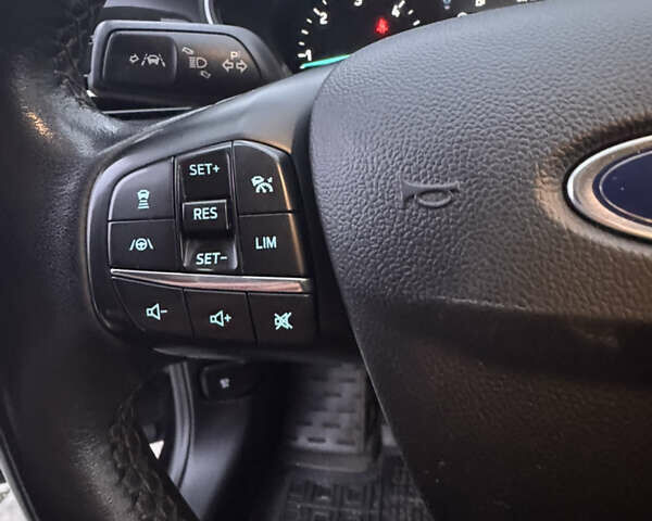 Черный Форд Фокус, объемом двигателя 1.5 л и пробегом 173 тыс. км за 13800 $, фото 16 на Automoto.ua