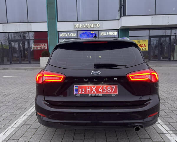 Черный Форд Фокус, объемом двигателя 1.5 л и пробегом 173 тыс. км за 13800 $, фото 9 на Automoto.ua