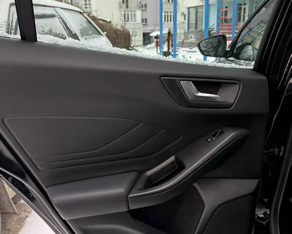 Черный Форд Фокус, объемом двигателя 1.5 л и пробегом 156 тыс. км за 15999 $, фото 14 на Automoto.ua