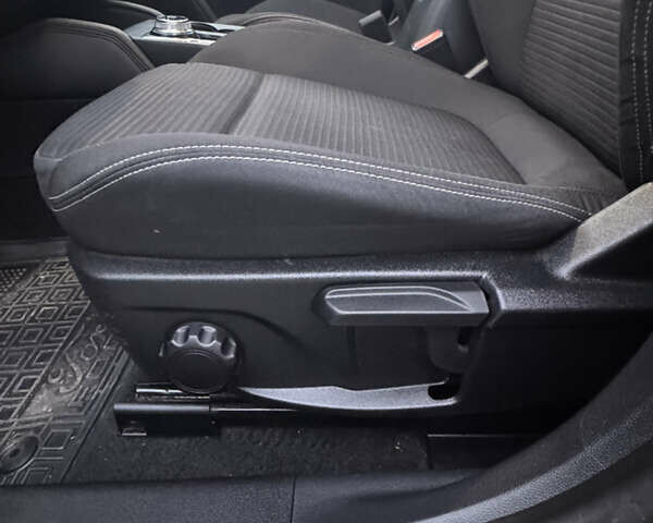 Черный Форд Фокус, объемом двигателя 1.5 л и пробегом 173 тыс. км за 13800 $, фото 25 на Automoto.ua