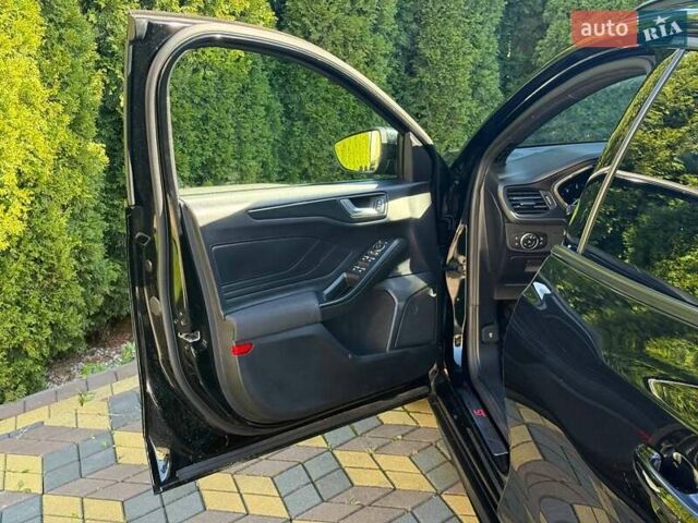 Черный Форд Фокус, объемом двигателя 2 л и пробегом 243 тыс. км за 13799 $, фото 10 на Automoto.ua