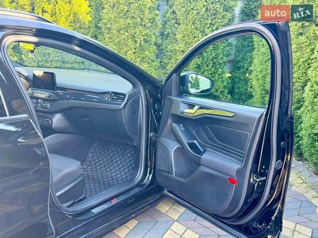 Черный Форд Фокус, объемом двигателя 2 л и пробегом 243 тыс. км за 13799 $, фото 19 на Automoto.ua