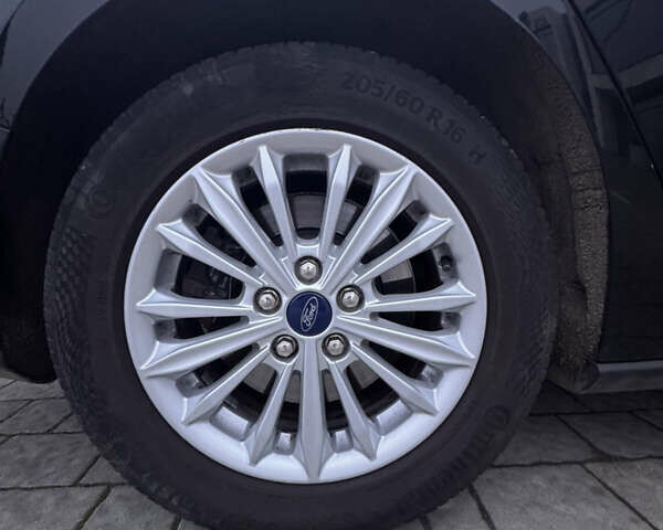 Черный Форд Фокус, объемом двигателя 1.5 л и пробегом 173 тыс. км за 13800 $, фото 29 на Automoto.ua