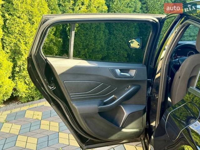 Черный Форд Фокус, объемом двигателя 2 л и пробегом 243 тыс. км за 13799 $, фото 15 на Automoto.ua