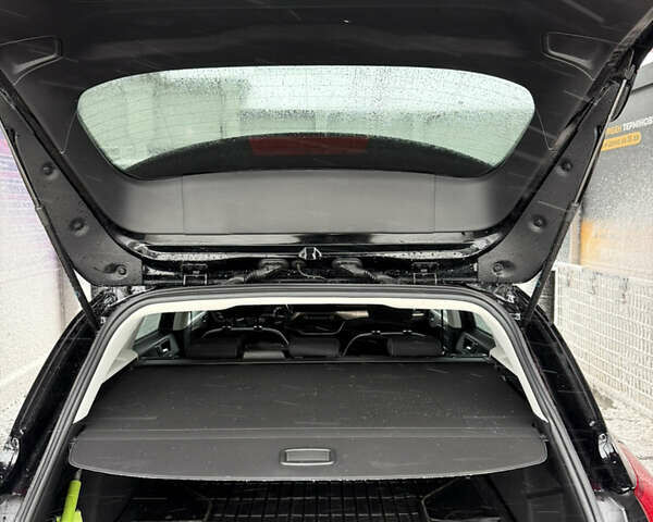 Черный Форд Фокус, объемом двигателя 1.5 л и пробегом 156 тыс. км за 15999 $, фото 13 на Automoto.ua