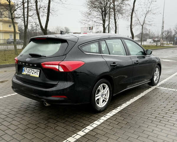 Черный Форд Фокус, объемом двигателя 1.5 л и пробегом 104 тыс. км за 11950 $, фото 5 на Automoto.ua