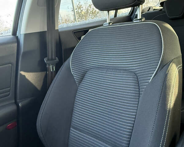 Черный Форд Фокус, объемом двигателя 1.5 л и пробегом 156 тыс. км за 15999 $, фото 17 на Automoto.ua