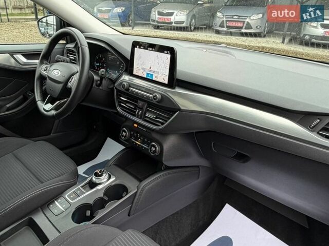 Черный Форд Фокус, объемом двигателя 1.5 л и пробегом 62 тыс. км за 17000 $, фото 16 на Automoto.ua