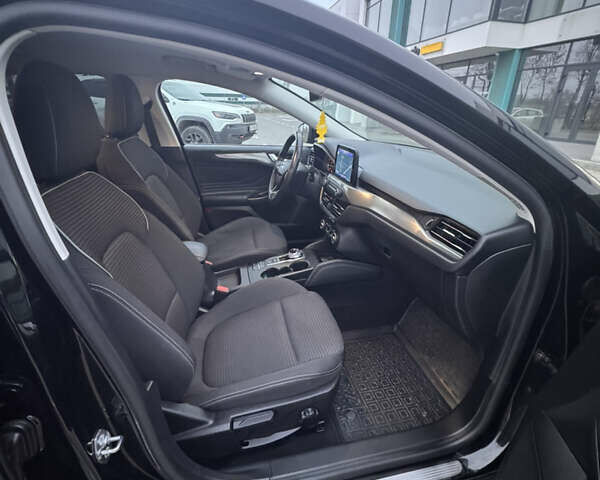 Черный Форд Фокус, объемом двигателя 1.5 л и пробегом 173 тыс. км за 13800 $, фото 17 на Automoto.ua