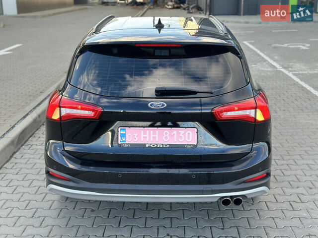 Черный Форд Фокус, объемом двигателя 1.5 л и пробегом 158 тыс. км за 15500 $, фото 6 на Automoto.ua