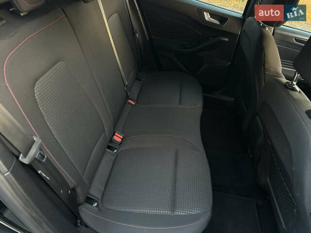 Черный Форд Фокус, объемом двигателя 1.5 л и пробегом 174 тыс. км за 14550 $, фото 20 на Automoto.ua