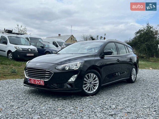 Черный Форд Фокус, объемом двигателя 1.5 л и пробегом 235 тыс. км за 13300 $, фото 1 на Automoto.ua