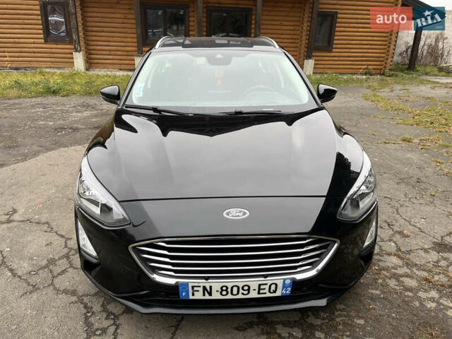 Черный Форд Фокус, объемом двигателя 1.5 л и пробегом 240 тыс. км за 12999 $, фото 3 на Automoto.ua