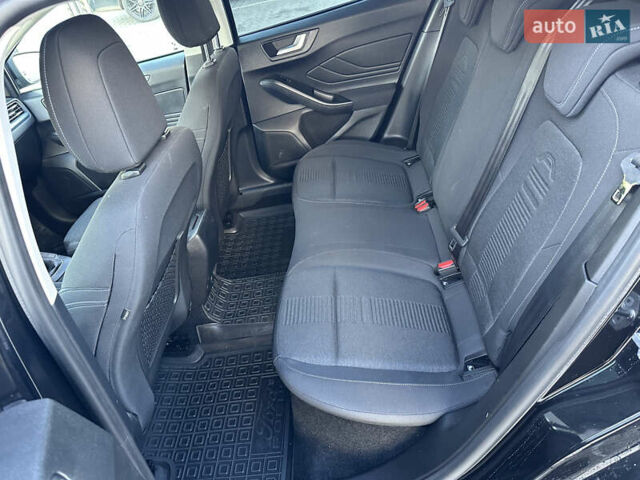 Черный Форд Фокус, объемом двигателя 1.5 л и пробегом 158 тыс. км за 15500 $, фото 38 на Automoto.ua