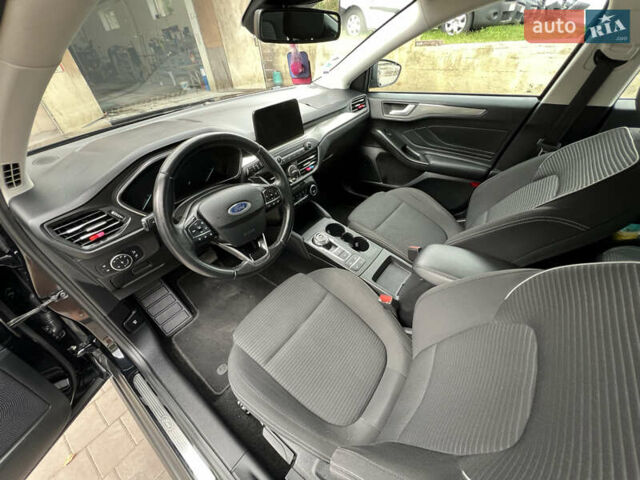 Черный Форд Фокус, объемом двигателя 1.5 л и пробегом 235 тыс. км за 13300 $, фото 20 на Automoto.ua