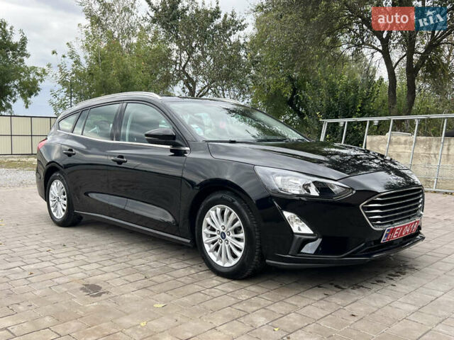 Черный Форд Фокус, объемом двигателя 1.5 л и пробегом 235 тыс. км за 13300 $, фото 14 на Automoto.ua