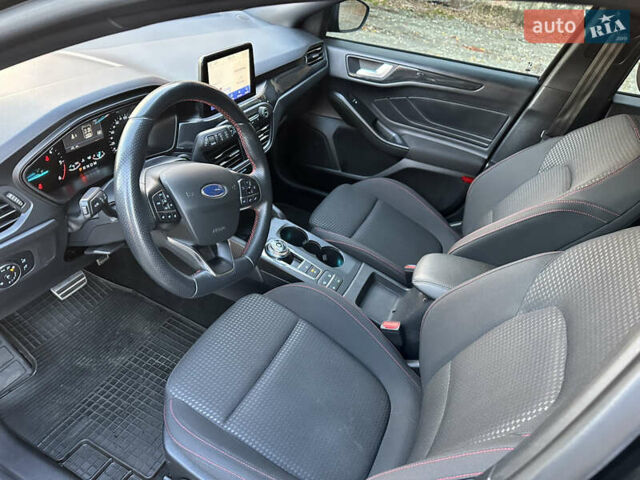 Черный Форд Фокус, объемом двигателя 1.5 л и пробегом 174 тыс. км за 14550 $, фото 36 на Automoto.ua