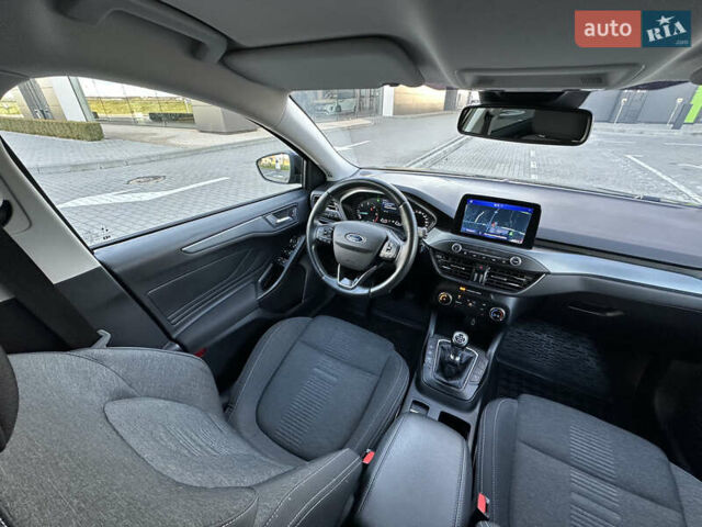 Черный Форд Фокус, объемом двигателя 1.5 л и пробегом 158 тыс. км за 15500 $, фото 43 на Automoto.ua