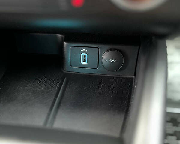 Черный Форд Фокус, объемом двигателя 1.5 л и пробегом 158 тыс. км за 15500 $, фото 68 на Automoto.ua