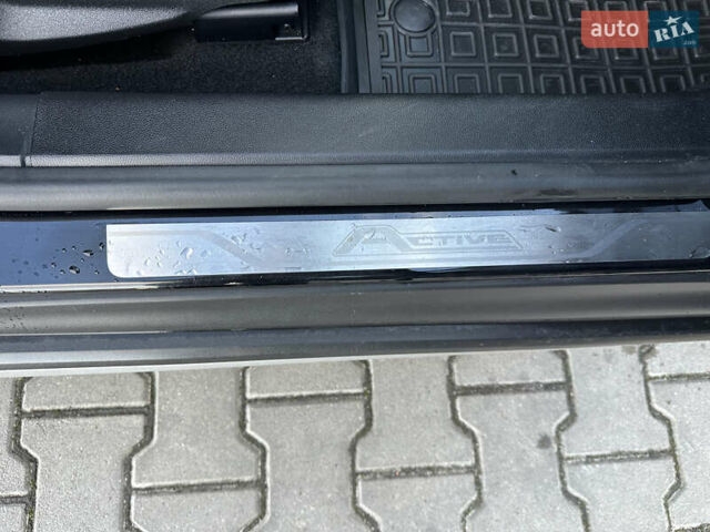 Черный Форд Фокус, объемом двигателя 1.5 л и пробегом 158 тыс. км за 15500 $, фото 21 на Automoto.ua