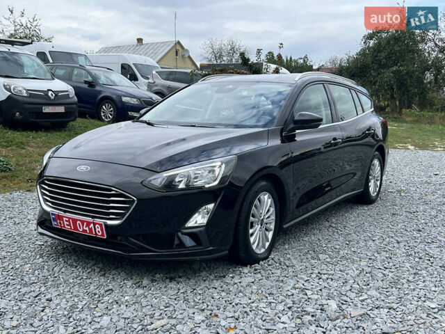 Черный Форд Фокус, объемом двигателя 1.5 л и пробегом 235 тыс. км за 13300 $, фото 2 на Automoto.ua