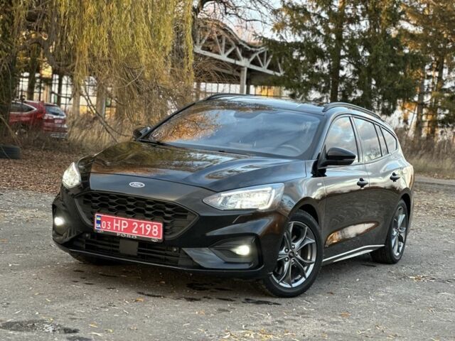Черный Форд Фокус, объемом двигателя 1.5 л и пробегом 174 тыс. км за 14500 $, фото 3 на Automoto.ua