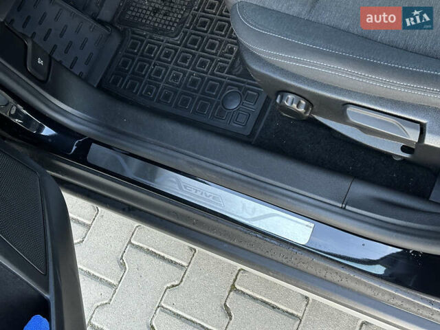 Черный Форд Фокус, объемом двигателя 1.5 л и пробегом 158 тыс. км за 15500 $, фото 35 на Automoto.ua