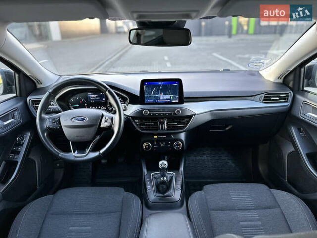 Черный Форд Фокус, объемом двигателя 1.5 л и пробегом 158 тыс. км за 15500 $, фото 9 на Automoto.ua