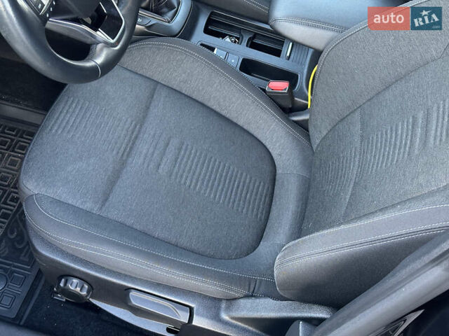 Черный Форд Фокус, объемом двигателя 1.5 л и пробегом 158 тыс. км за 15500 $, фото 13 на Automoto.ua