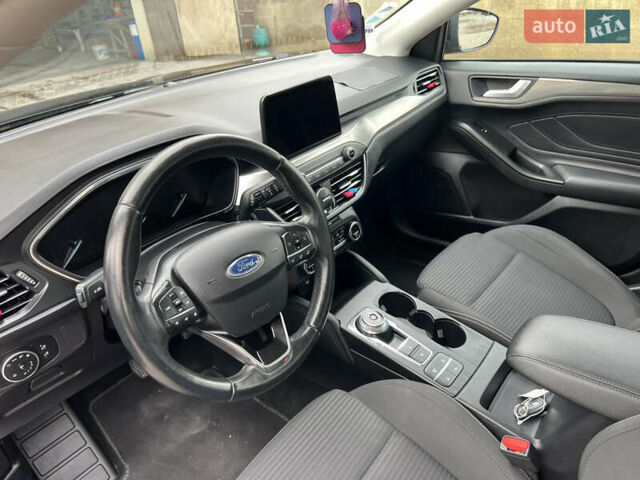 Черный Форд Фокус, объемом двигателя 1.5 л и пробегом 235 тыс. км за 13300 $, фото 30 на Automoto.ua