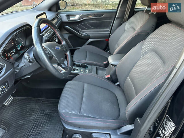 Черный Форд Фокус, объемом двигателя 1.5 л и пробегом 174 тыс. км за 14550 $, фото 37 на Automoto.ua