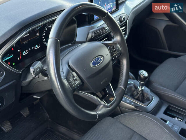 Черный Форд Фокус, объемом двигателя 1.5 л и пробегом 158 тыс. км за 15500 $, фото 33 на Automoto.ua