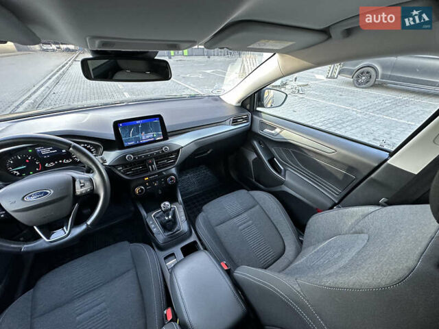 Черный Форд Фокус, объемом двигателя 1.5 л и пробегом 158 тыс. км за 15500 $, фото 42 на Automoto.ua