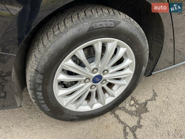 Черный Форд Фокус, объемом двигателя 1.5 л и пробегом 240 тыс. км за 12999 $, фото 28 на Automoto.ua