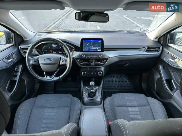 Черный Форд Фокус, объемом двигателя 1.5 л и пробегом 158 тыс. км за 15500 $, фото 39 на Automoto.ua