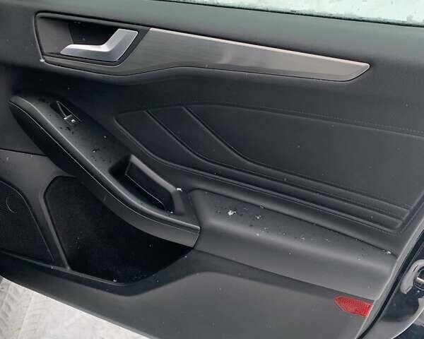 Черный Форд Фокус, объемом двигателя 1.5 л и пробегом 241 тыс. км за 12900 $, фото 41 на Automoto.ua