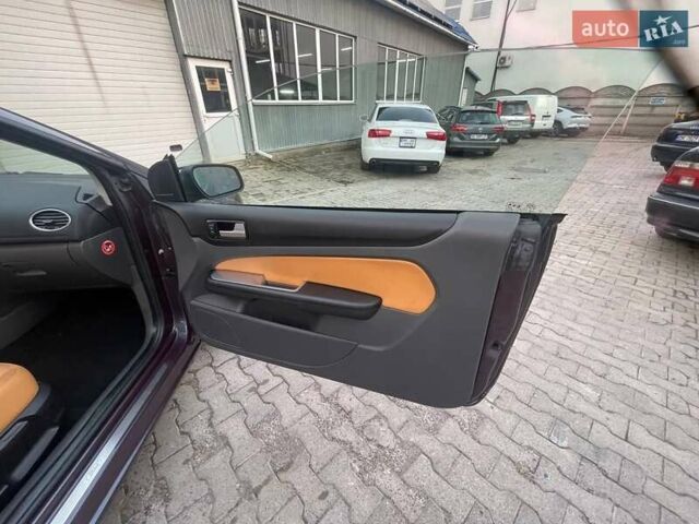Фиолетовый Форд Фокус, объемом двигателя 2 л и пробегом 122 тыс. км за 6299 $, фото 15 на Automoto.ua