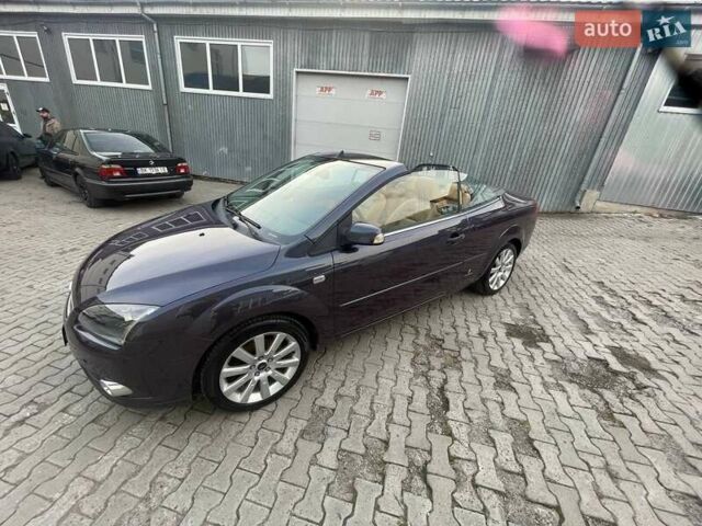 Фиолетовый Форд Фокус, объемом двигателя 2 л и пробегом 122 тыс. км за 6299 $, фото 2 на Automoto.ua