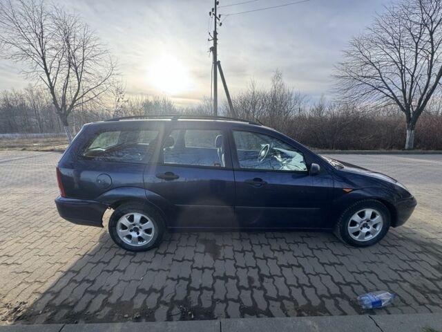 Фиолетовый Форд Фокус, объемом двигателя 0 л и пробегом 250 тыс. км за 950 $, фото 5 на Automoto.ua