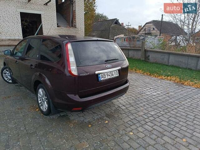 Фиолетовый Форд Фокус, объемом двигателя 1.6 л и пробегом 280 тыс. км за 5400 $, фото 8 на Automoto.ua