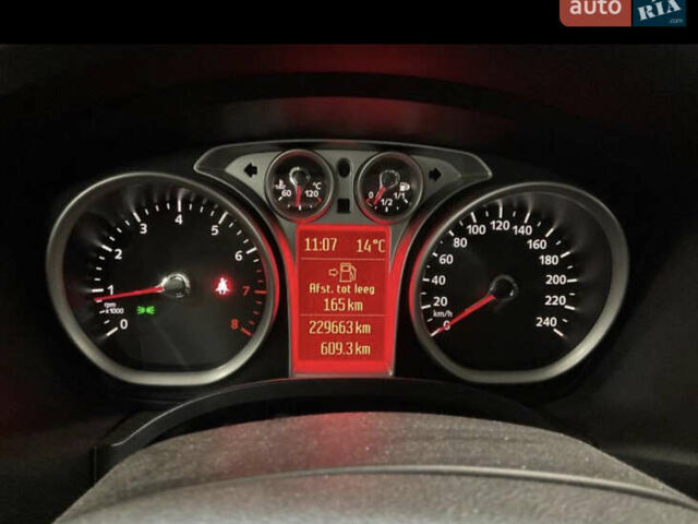 Коричневый Форд Фокус, объемом двигателя 1.6 л и пробегом 229 тыс. км за 6100 $, фото 93 на Automoto.ua