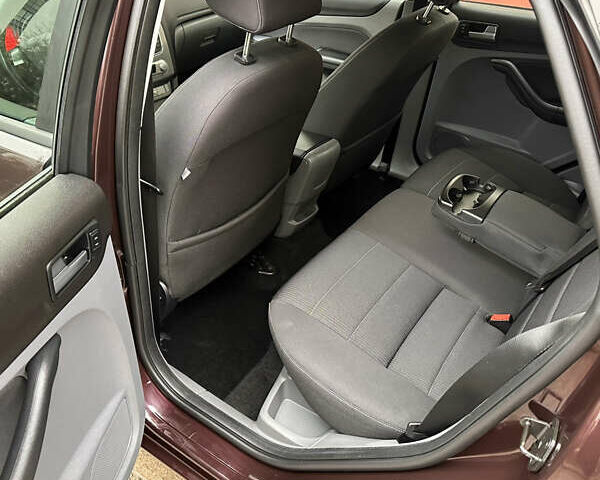 Коричневый Форд Фокус, объемом двигателя 1.6 л и пробегом 229 тыс. км за 6100 $, фото 42 на Automoto.ua