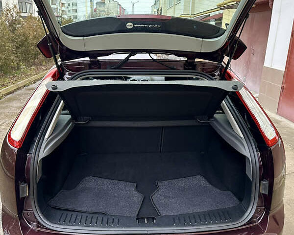 Коричневый Форд Фокус, объемом двигателя 1.6 л и пробегом 229 тыс. км за 6100 $, фото 54 на Automoto.ua