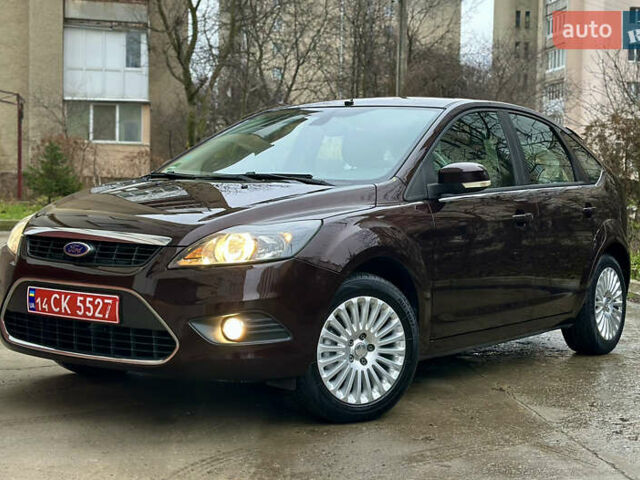 Коричневый Форд Фокус, объемом двигателя 1.6 л и пробегом 229 тыс. км за 6100 $, фото 12 на Automoto.ua