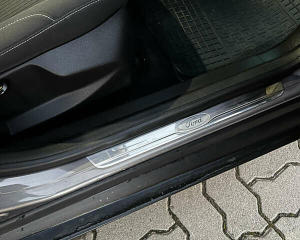 Коричневый Форд Фокус, объемом двигателя 1.6 л и пробегом 214 тыс. км за 7800 $, фото 47 на Automoto.ua